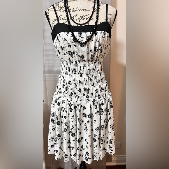 Sky to Moon Dresses & Skirts - Smock Drop waist, mini dress, floral